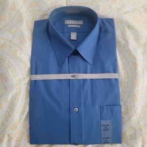 Van Heusen Men's Blue Dress Shirt
